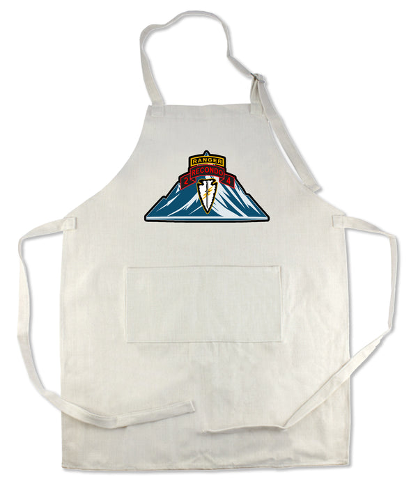 Apron 33" x 25" with large front pocket.